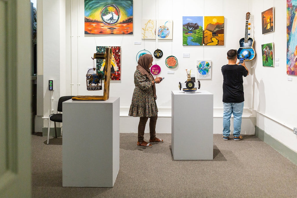 Sharing Love: Bristol Refugee Artists Collective exhibition