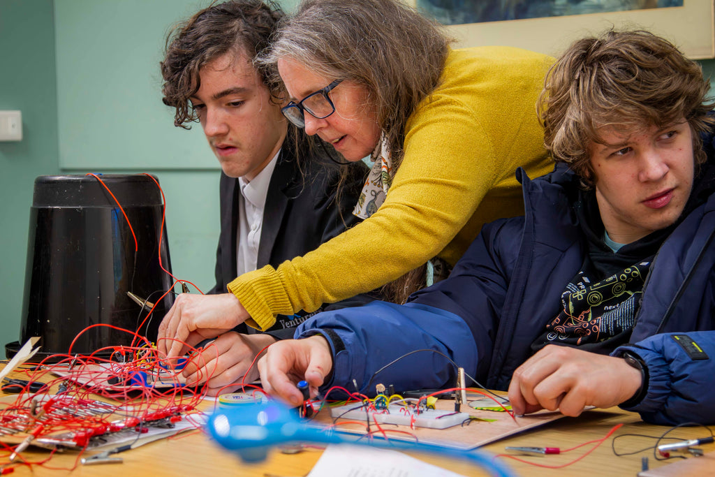 Making Connections: Bringing Science and Art Together