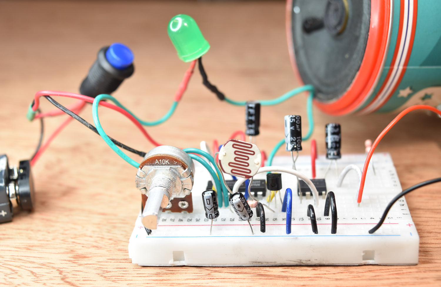 NEW! Make Noise: Electronic Sound Art