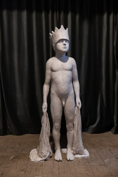 Dreaming King (holding cloth)