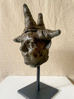 568, Beth Carter RWA- Small Jester Head